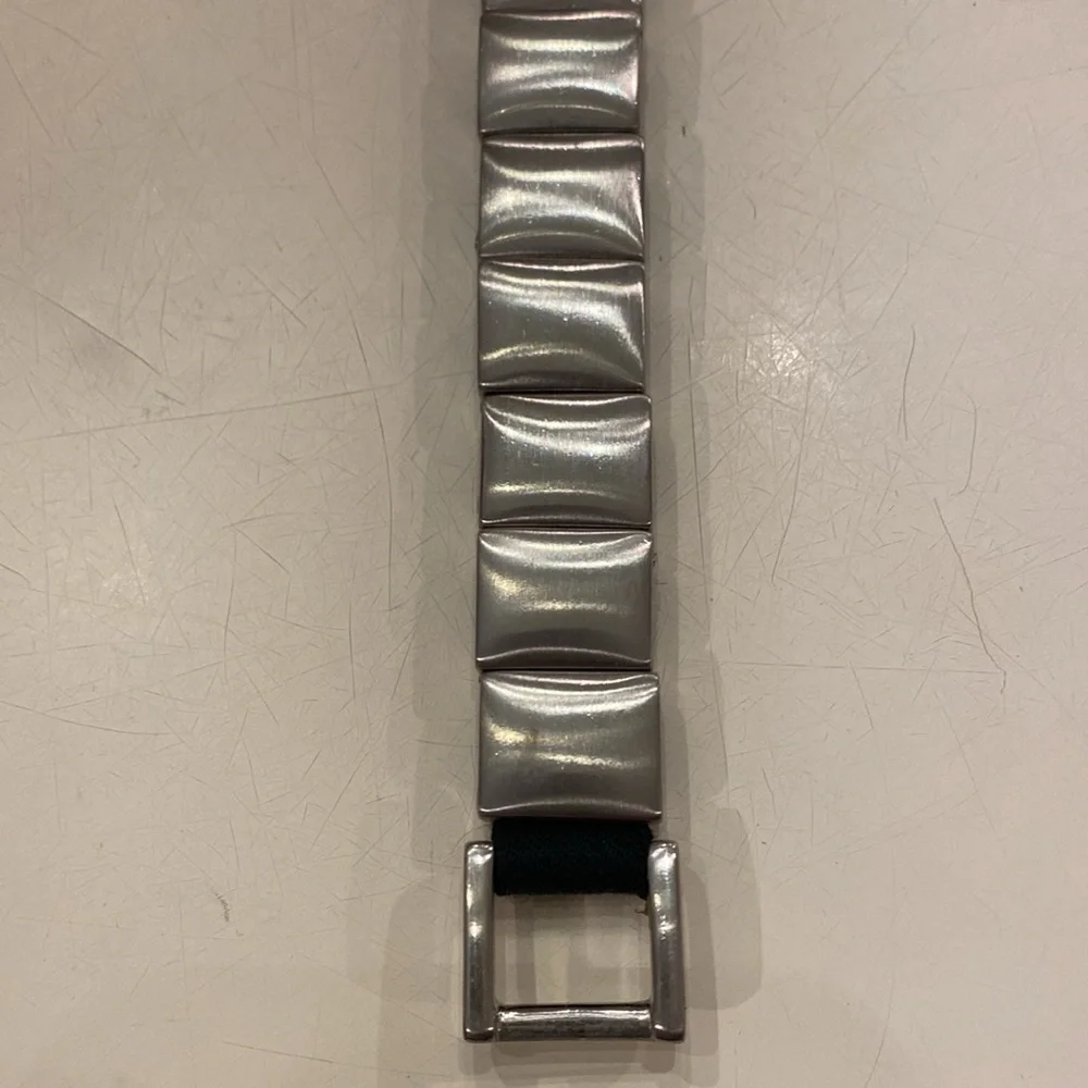 Fibel Italian‎ Belt.  Silver and Black.
